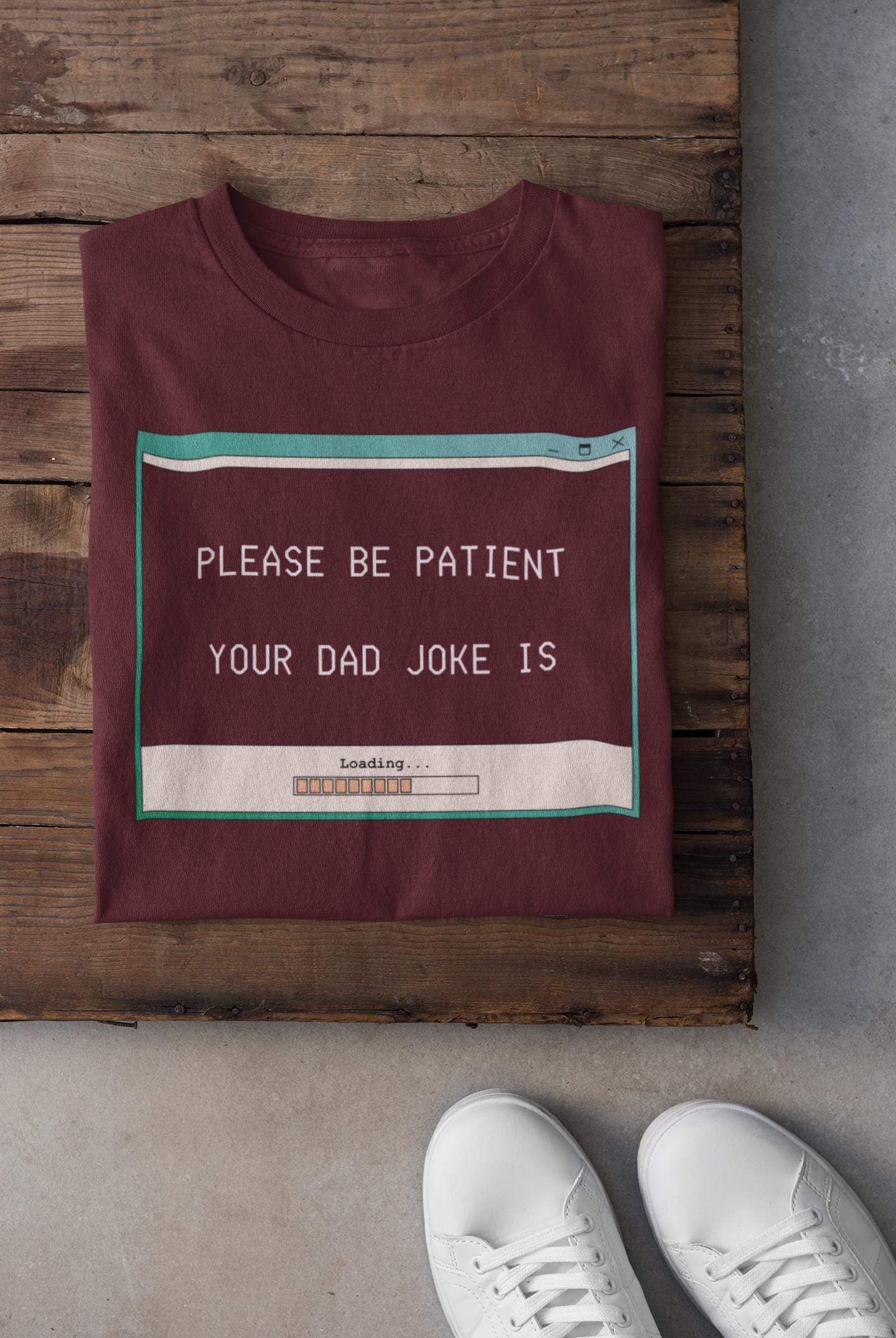 面白いお父さんのジョークのローディングシャツ - 辛抱してくださいTシャツ - レトロなオタクギフト - オタクな父の日シャツ -  皮肉なユーモアTシャツ - Etsy 日本, image size:1440x2150