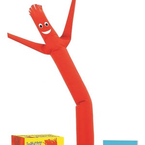Könnte beinhalten: Ein leuchtend roter aufblasbarer Röhrenmann mit einem lächelnden Gesicht und winkenden Armen. Der Röhrenmann hat einen gefransten Oberteil und steht aufrecht. Eine Box mit den Worten "Wacky Waving" befindet sich unten.