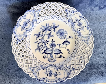 Meissen Blue Onion 8” Reticulated Plate from Germany (1850-1924)