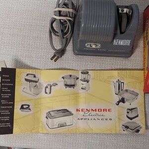 Vtg Kenmore Electric Knife Sharpener Model 8353 w/original Box, Pamplet, Booklet image 4