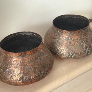 Pair Of Antique Middle Eastern Copper Bowls With Engraved Animal & Floral Design - Antique And Vintage Home Decor