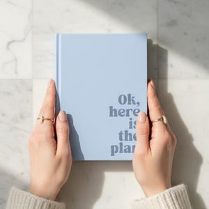 Diario de autocuidado, planificador para el trabajo, regalo de despedida para un mejor amigo, organizador de trabajo, cuaderno para mala memoria, planificador divertido para el TDAH, volcado de ideas.