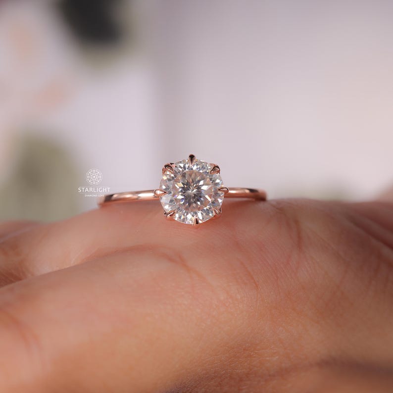 IGI Certified E/VS1 Diamond Ring