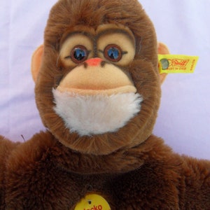 Steiff monkey hand puppet, chimpanzee hand puppet, w IDs stuffed animal b7
