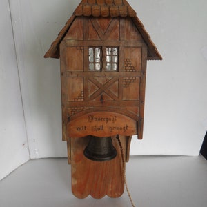 Antique door bell from the early 1900