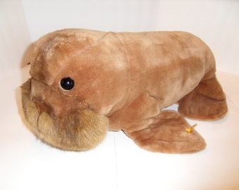 Steiff walrus, baby walrus, LARGE!!! EAN 1174/55 w.button/flag, Germany 606