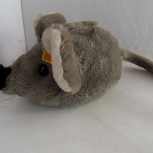 Steiff mouse huge button flag made in Germany 2517