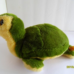 Steiff turtle tortoise button flag made in Germany 2729