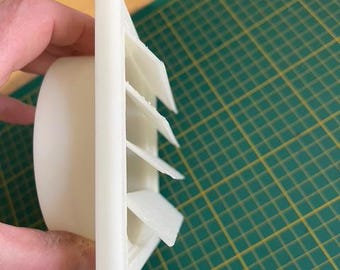 Montage Adapter für einen 100 mm Ventilator