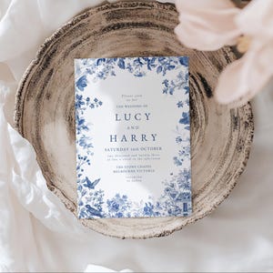 Modelo de convite de casamento em tecido azul francês para impressão, editável, download digital para casamento no Canva