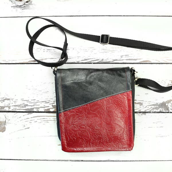 Handmade Leather Travel Bag Cross Body Shoulder Bag Messenger Red Black Purse