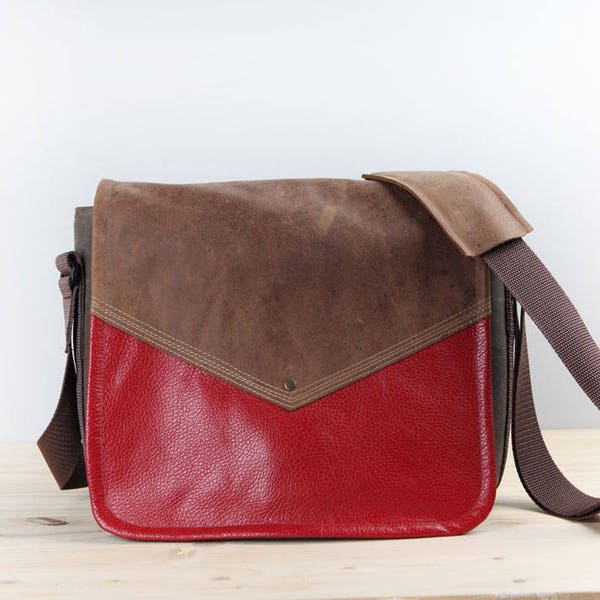 Leather Tablet Book School Bag New Satchel  -  Medium Distressed Brown and Red Book Bag