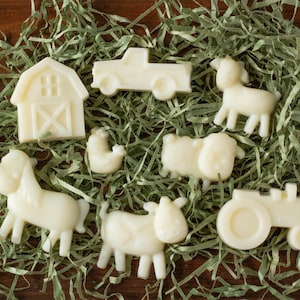 Barnyard Friends Children&#39;s Tallow Soap Set | Sweet Lemon Scent