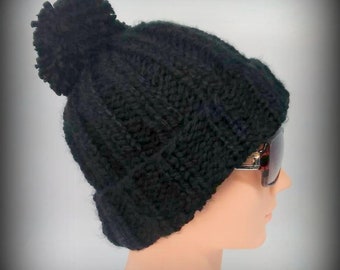HAND KNIT HAT - Black Pom Pom