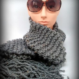 HAND KNIT SCARF - gray fringe