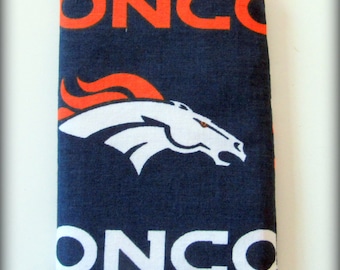 FOOTBALL EYEGLASSES CASE - Broncos