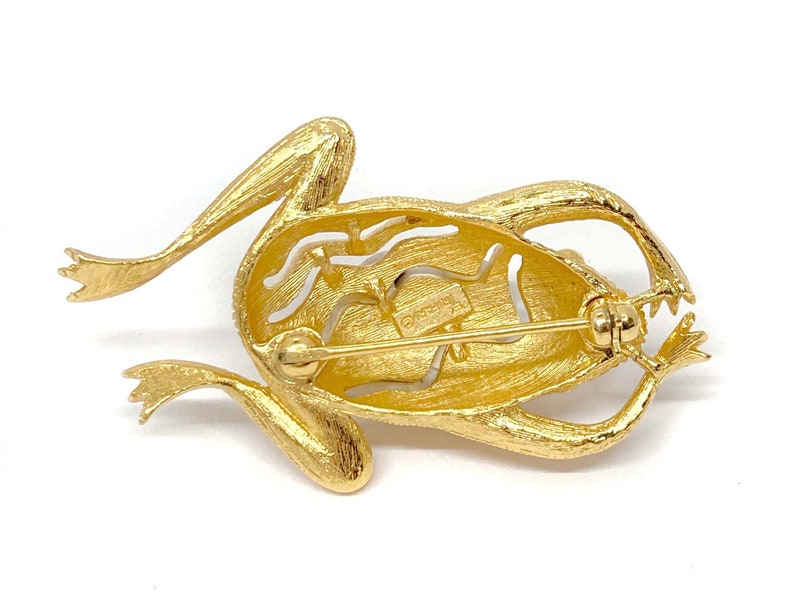 Broche grenouille dorée texturée et brillante TRIFARI vintage image 7