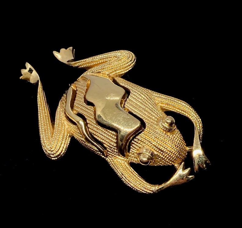 Broche grenouille dorée texturée et brillante TRIFARI vintage image 10