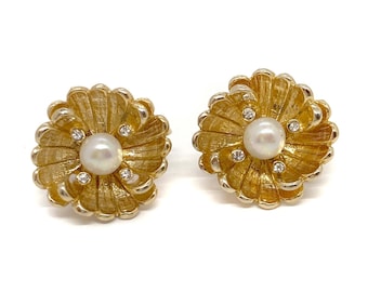 Dainty and Feminine Faux Pearl and Crystal Clear Rhinestone Floral Vintage Clip-On Earrings