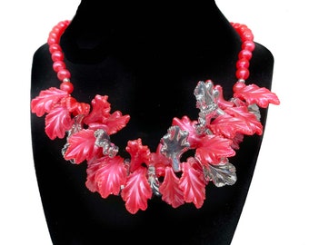 Vintage Hot Pink and Silver Coated Plastic Leaf and Bead Single-Strand Necklace