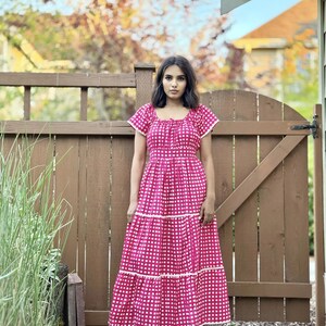 pink winery dress Felt so girlalala Winery dress from: @PEPPERMAYO #wineryoutfits #vineyardoutfit #winerydress #peppermayo