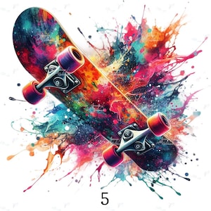 Könnte beinhalten: Ein Skateboard mit einem farbenfrohen Design. Das Deck zeigt eine Mischung aus Rot, Orange, Blau und Lila mit einem Spritzkunst-Effekt. Die Rollen sind rot, und die Zahl "5" befindet sich unten.