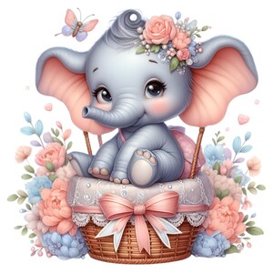 Puede incluir: Una linda ilustración de un elefante bebé con ojos grandes, sentado en una cesta decorativa. El elefante es gris con acentos rosas en las orejas y mejillas, y lleva una corona floral. Una mariposa revolotea cerca, y la cesta está rodeada de flores pastel.