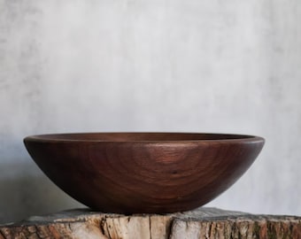Handcrafted Walnut Wood Bowl: Heirloom Quality, Food-Safe Finish 7.5" x 2"