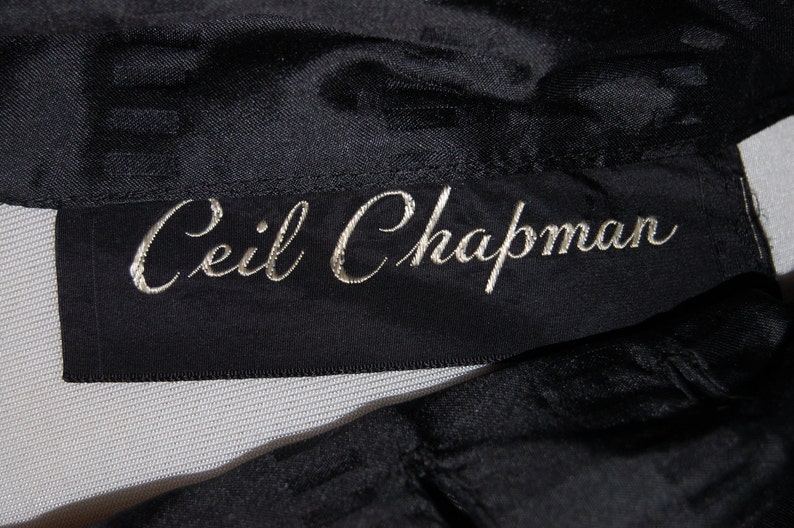 New Look 36B25W Silk Satin Ceil Chapman Size Small 40/%SALE 50s Dress Full Circle