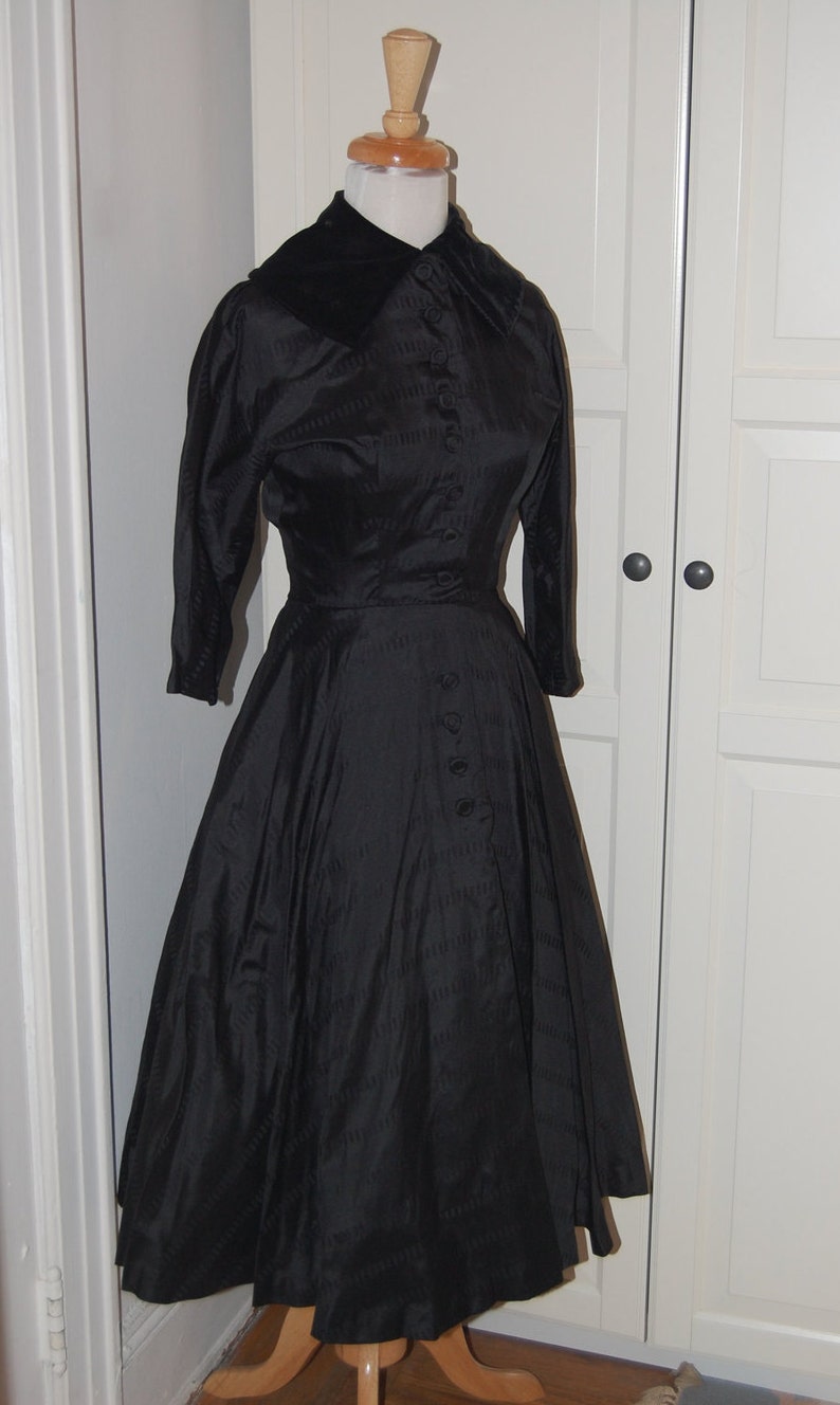 New Look 36B25W Silk Satin Ceil Chapman Size Small 40/%SALE 50s Dress Full Circle
