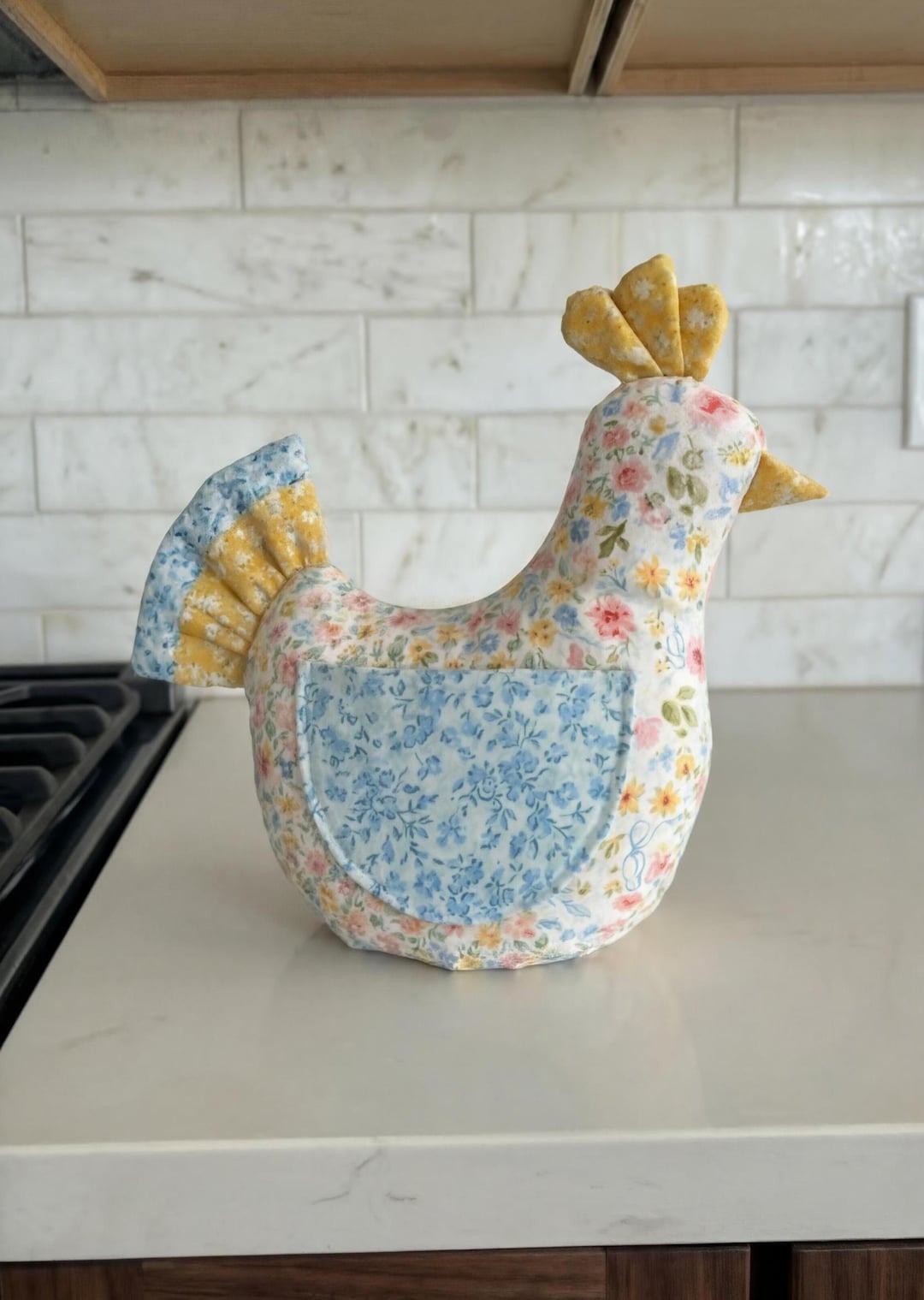 Handmade Chicken Oven Mitt, Farmhouse Kitchen Potholder, Ruffle Tail Design