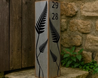 Fern Leaf House Number Column, Rustic Steel Address Pillar for Yard