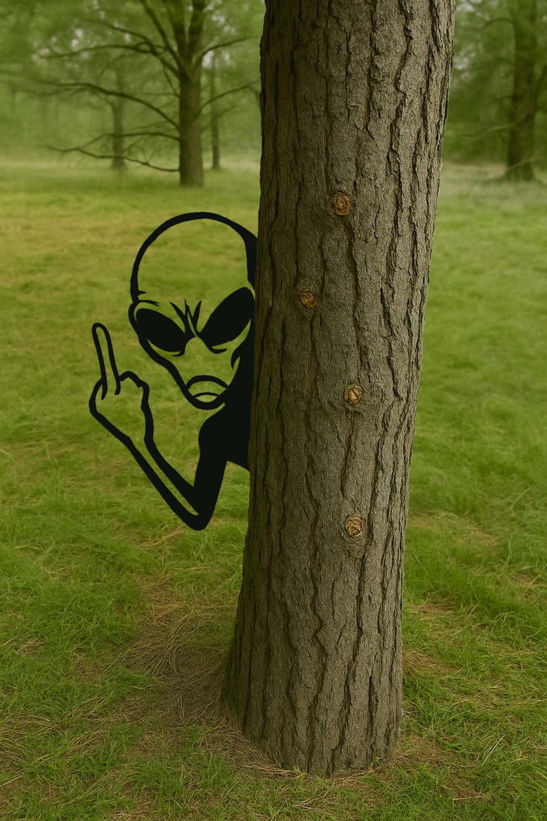 Funny UFO Tree Decor
