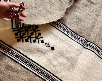 Cubrecama de lana marroquí hecho a mano, con bordado de tatuaje bereber, tamaño personalizado