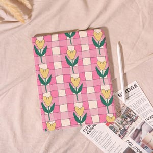 Pink Gingham Tulip Pattern iPad Case,Protective Cover for iPad Pro Mini Air,iPad Pro 2025-11/13",iPad A16-11,iPad Air 7/6/5th Case,Gift