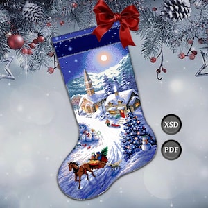 以下が含まれることがあります： 青いクリスマスストッキング。雪景色のある村、馬車、装飾されたクリスマスツリーが描かれています。ストッキングは赤いリボンで飾られています。XSDとPDFファイル形式が含まれています。