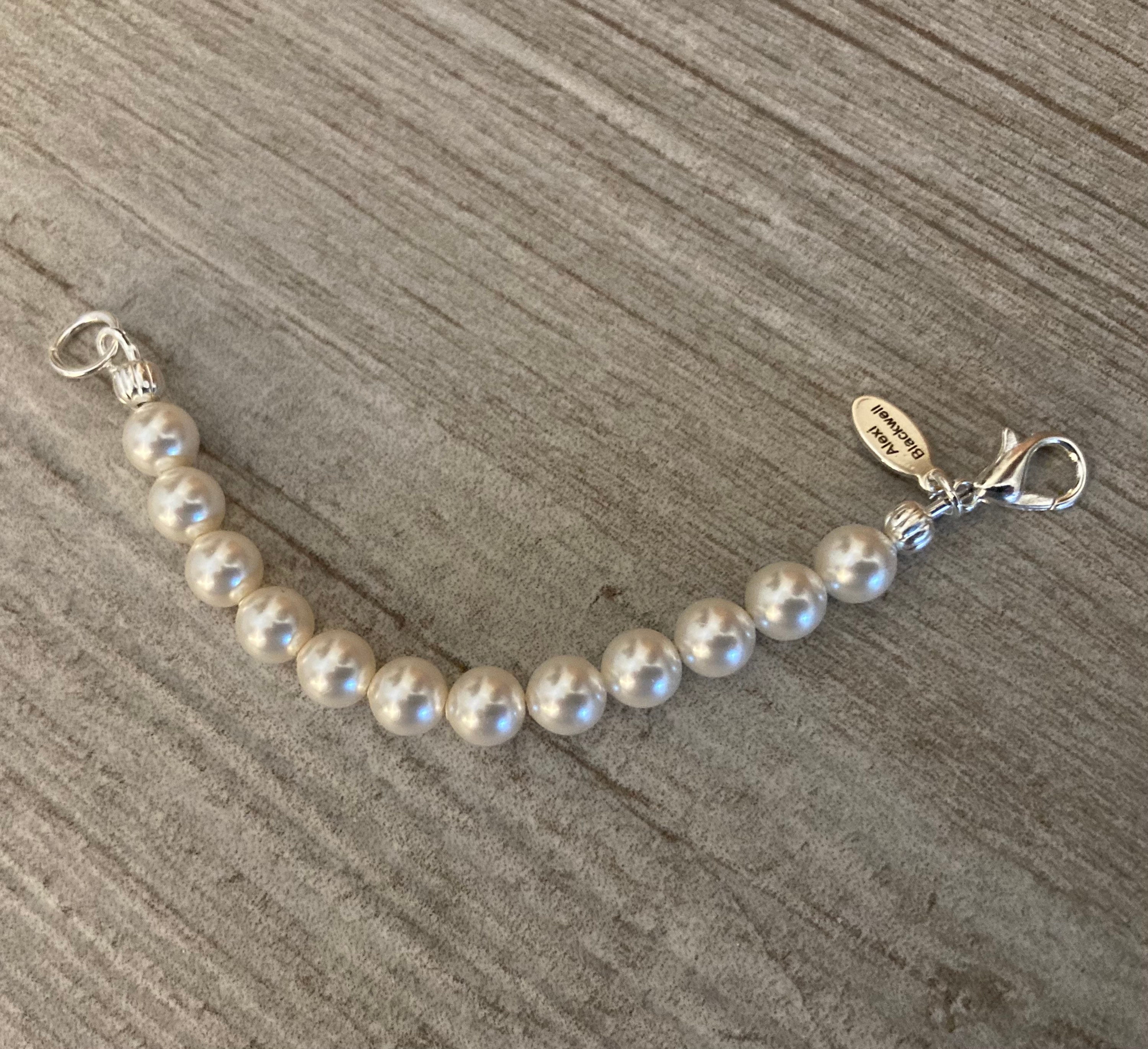 Pearl Necklace Extender Lobster Clasp in Silver or Gold a Solid Strand Cream Ivory or White Glass Pearls to Lengthen Short Necklaces Etsy