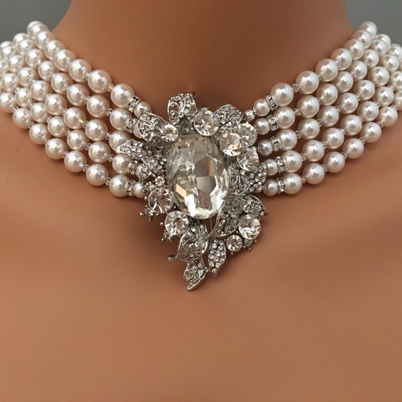 audrey hepburn breakfast at tiffany's necklace