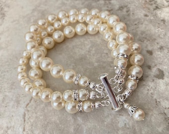 Pearl Bracelet with 3 strands and rhinestone spacers in silver and Swarovski Pearls choice of color and handmade in your size
