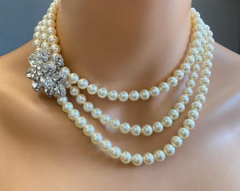 Pearl Necklace with Rhinestone Brooch 3 strands crystal glass Pearls in Cream Ivory and pretty backdrop wedding jewelry bridal necklace gift