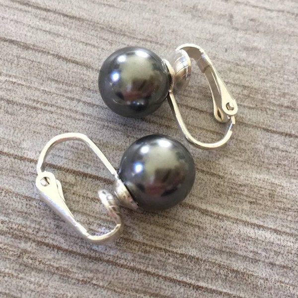 Gray Pearl Clip On Earrings with large 10mm Swarovski Pearls in Dark Grey, Light Grey Cream Ivory or White Silver tone clips wedding gifts