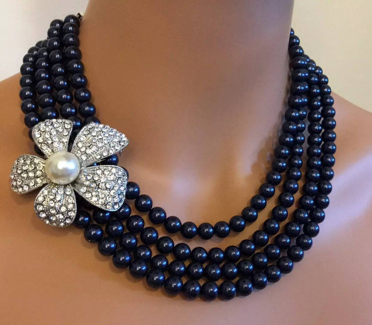 Navy Blue Pearl Necklace With Brooch 