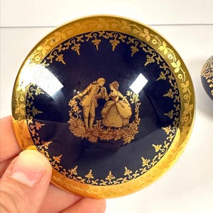 Vintage Limoges France Trinket Box – Cobalt Blue & 22K Gold – Courting Couple Scene – French Porcelain Jewelry Dish – Rococo Vanity Decor