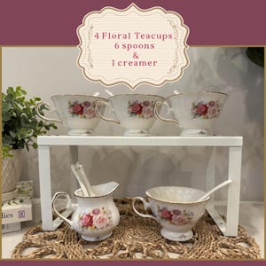Conjunto de xícaras de chá vintage floral: decoração de porcelana com rosas e detalhes dourados