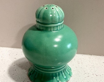 Taylor Smith Vistosa Green Salt Shaker