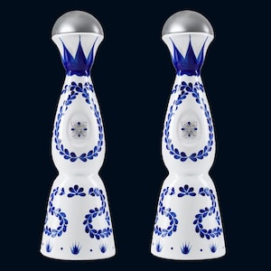 2x Lege Clase Azul Reposado Tequilaflessen | 700ml Handgemaakte Keramische Karaffen | Zeldzaam Luxe Display | Eén Zonder Embleem