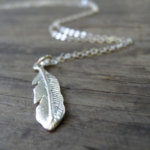 Feder Schmuck, lange Silber Halskette, Silber Feder Halskette, minimalistische Halskette, zierliche Feder Halskette, zarte Silber Halskette