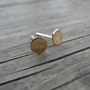 One Single Gold Stud Earrings, 8mm 14k Solid Gold Simple Hammered Flat Round Post Earrings, Dot Studs, Minimalist Studs