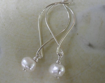 Bridal Earrings, Bridesmaid Gift, Wedding Earrings, Simple White Fresh Water Pearls Earrings, Silver Anniversary, Wedding Pearl Jewelry