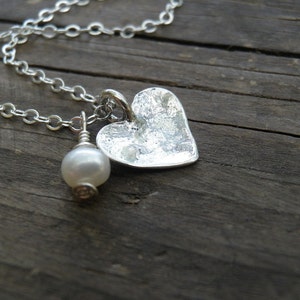 Silber Herz Perle Halskette, Perlenkette, Sterling Silber Anhänger, Juni Birthstone Charm Halskette, minimalistische Halskette, Sommermode